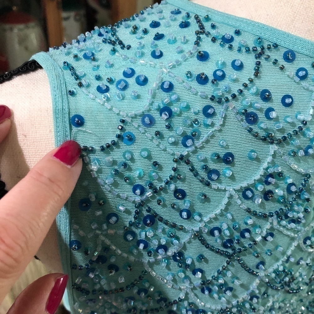 𝅺ESCADA Vintage '90s Sleeveless Turquoise Beaded Shell Top M - Picture 10 of 15